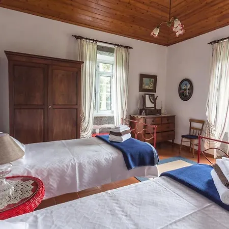 Casa Duas Ribeiras Konukevi Furnas (Azores)